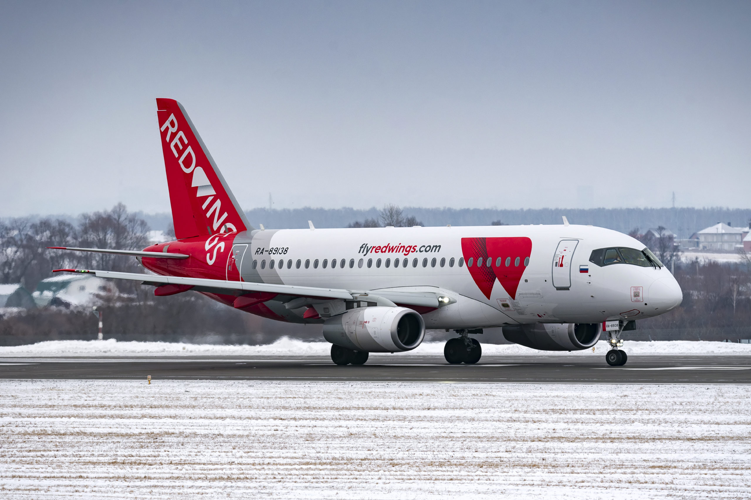 Red Wings запускает регулярные рейсы из Ульяновска в Махачкалу