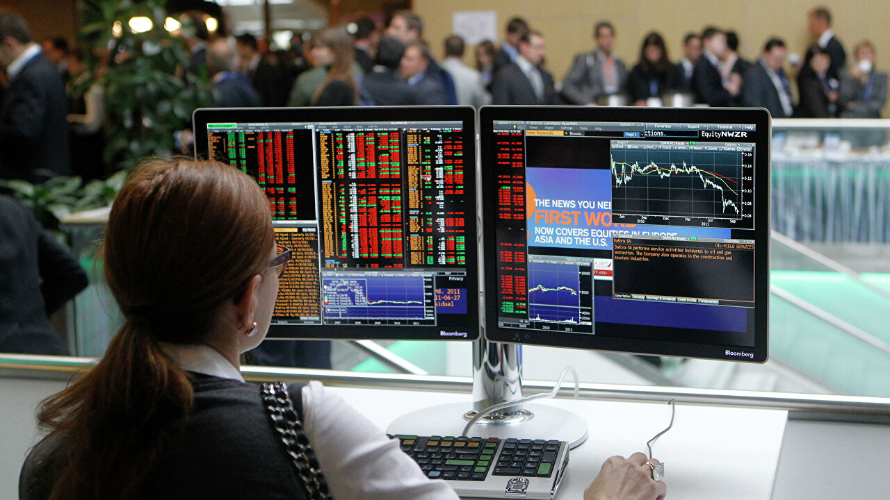 Российские рынки и рубль обрушились на фоне ситуации вокруг Донбасса