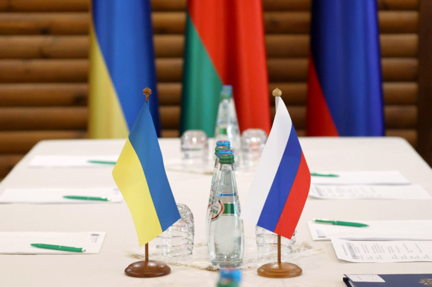 Следующая очная встреча переговорных групп России и Украины пройдет 28-30 марта в Турции