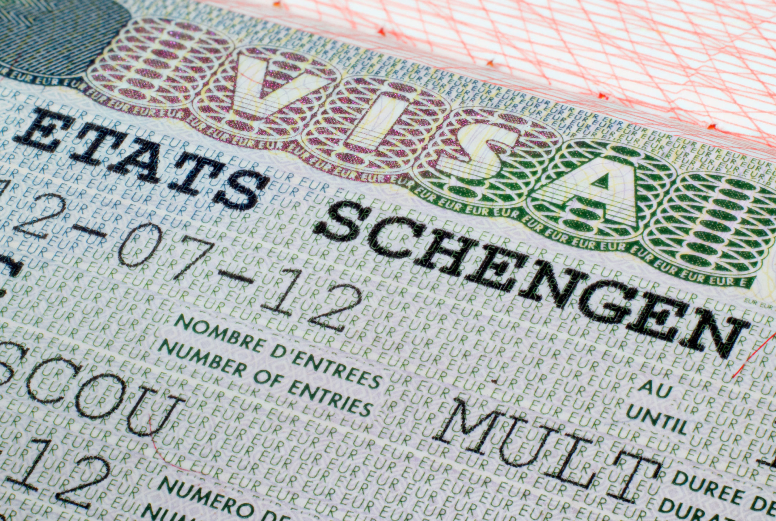 Эстония рассматривает вопрос о прекращении выдачи шенгенских виз россиянам