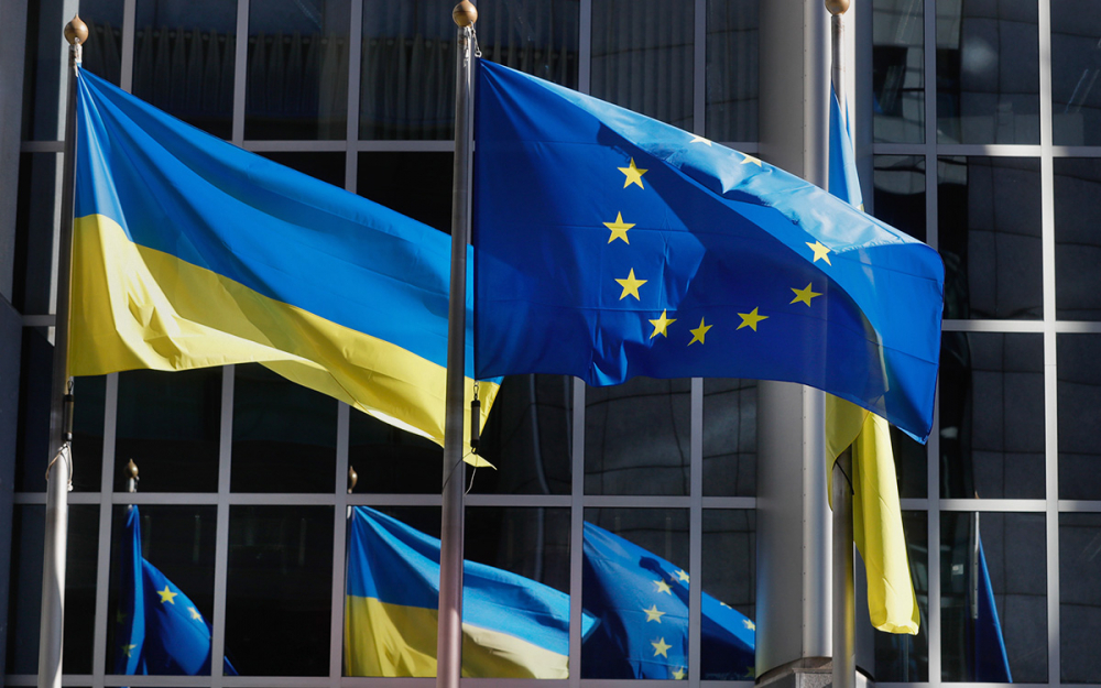 Еврокомиссия вынесет решение по заявке Украины на членство в ЕС