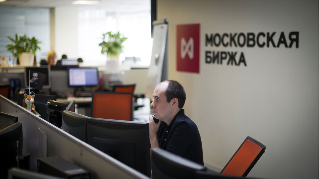 Торги на Московской бирже не возобновятся до 18 марта