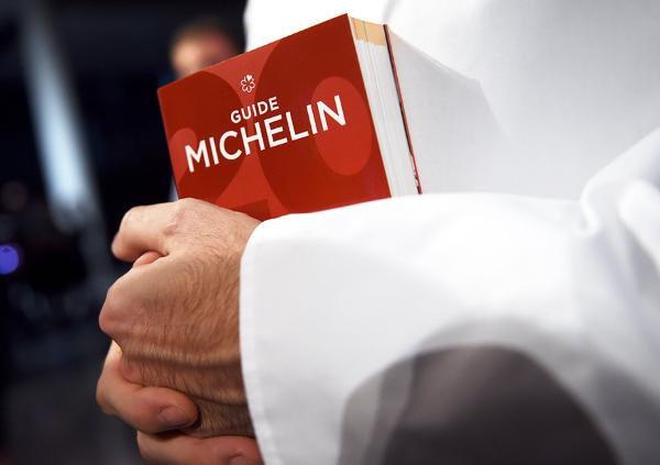 Гид Michelin приостановил все российские проекты