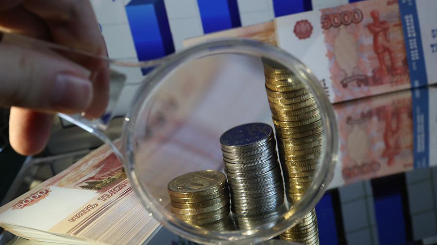 Госдума приняла закон об отмене НДФЛ с процентных доходов, полученных по вкладам в банках в 2021-2022