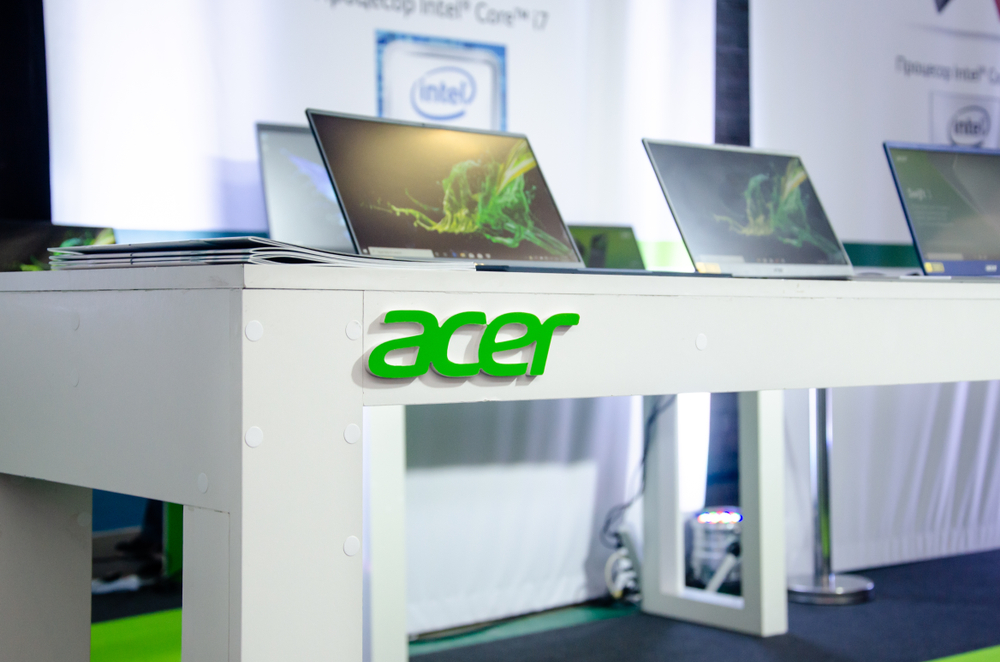 Acer прекращает работу в России