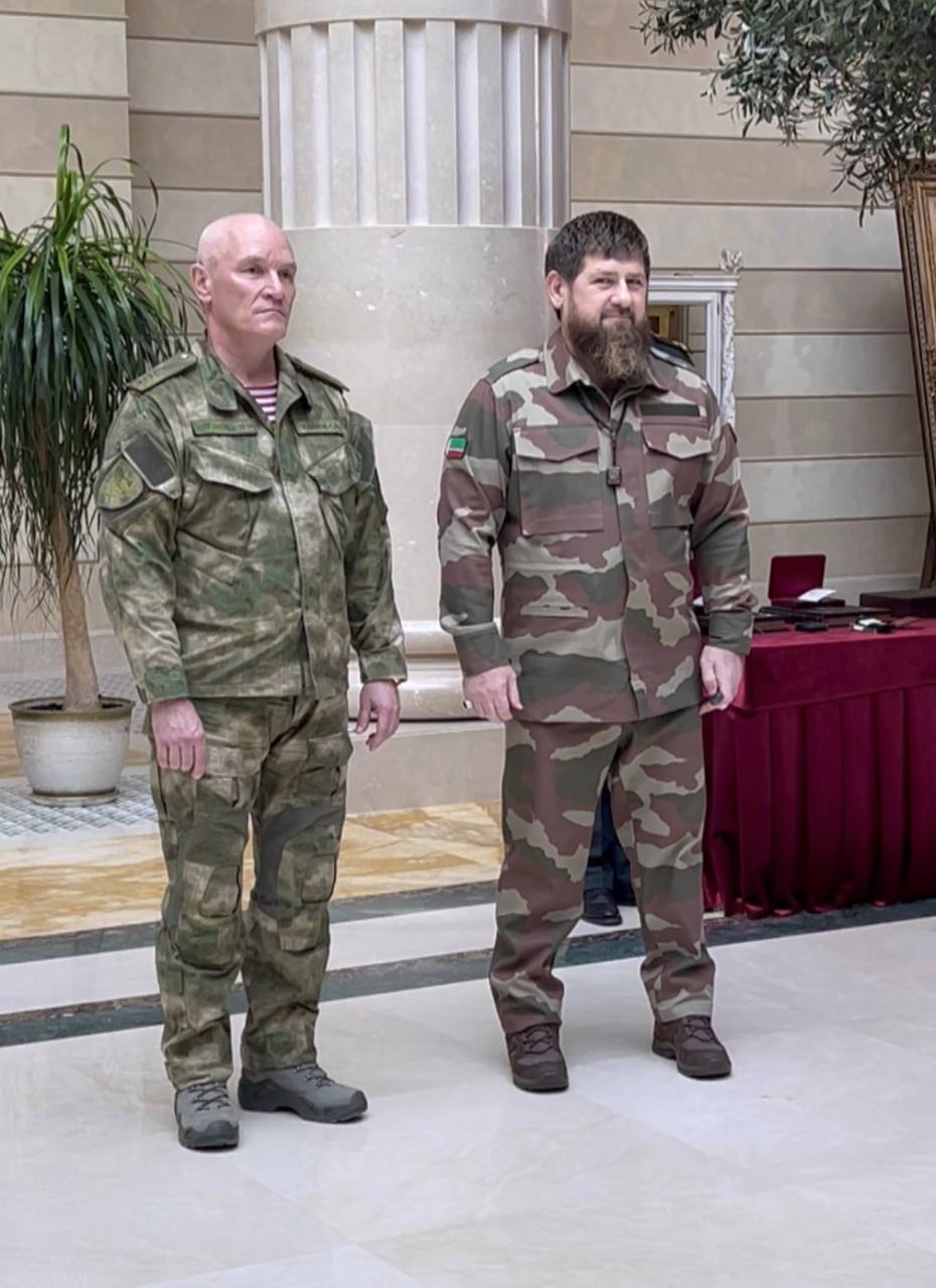 Рамзану Кадырову получил звание генерала-лейтенанта