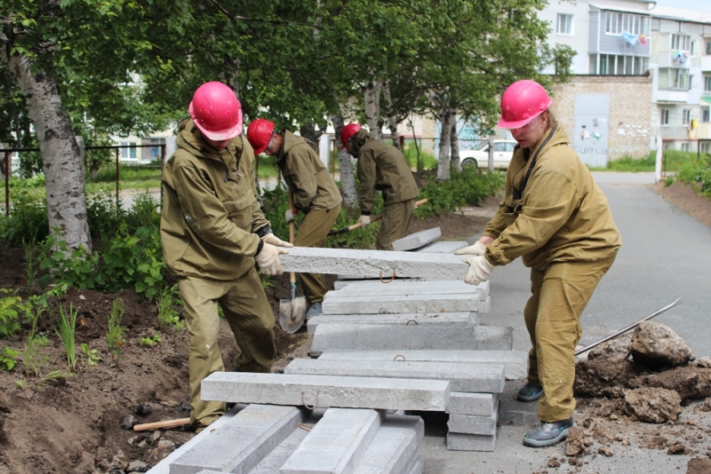 Идею отправлять студентов восстанавливать Донбасс вряд ли удастся реализовать