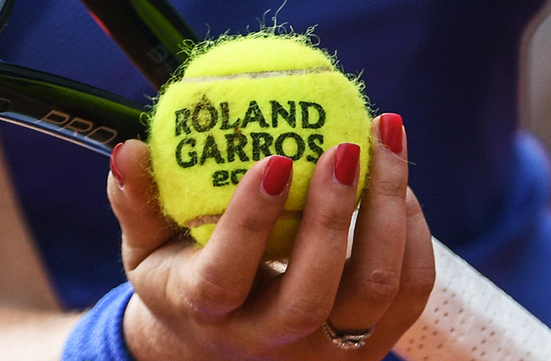 Roland Garros не станут отстранять российских и белорусских теннисистов от турнира