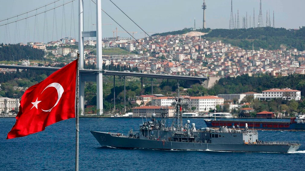 Турция не будет пропускать военные корабли