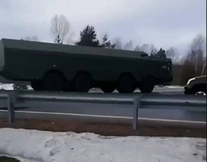 Россия начала стягивать войска к границе с Финляндией