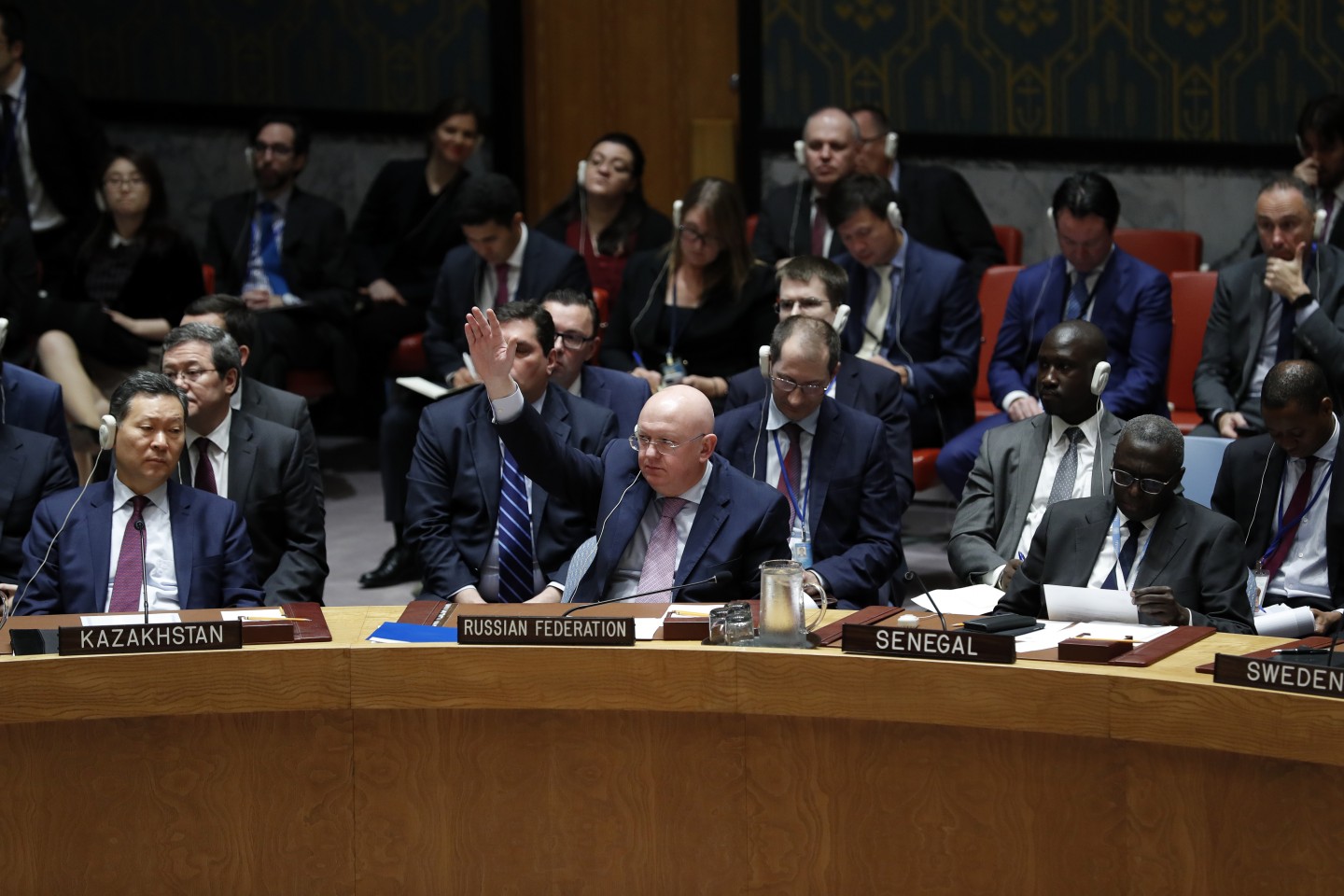 Совет по правам человека ООН поддержал резолюцию о расследовании предполагаемых военных преступлений России в Украине