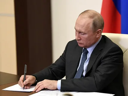 Президент России подписал указы о назначении врио глав пяти регионов