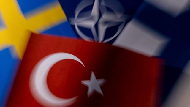 Турция отложит рассмотрение вопроса о вступлении Швеции и Финляндии в альянс НАТО