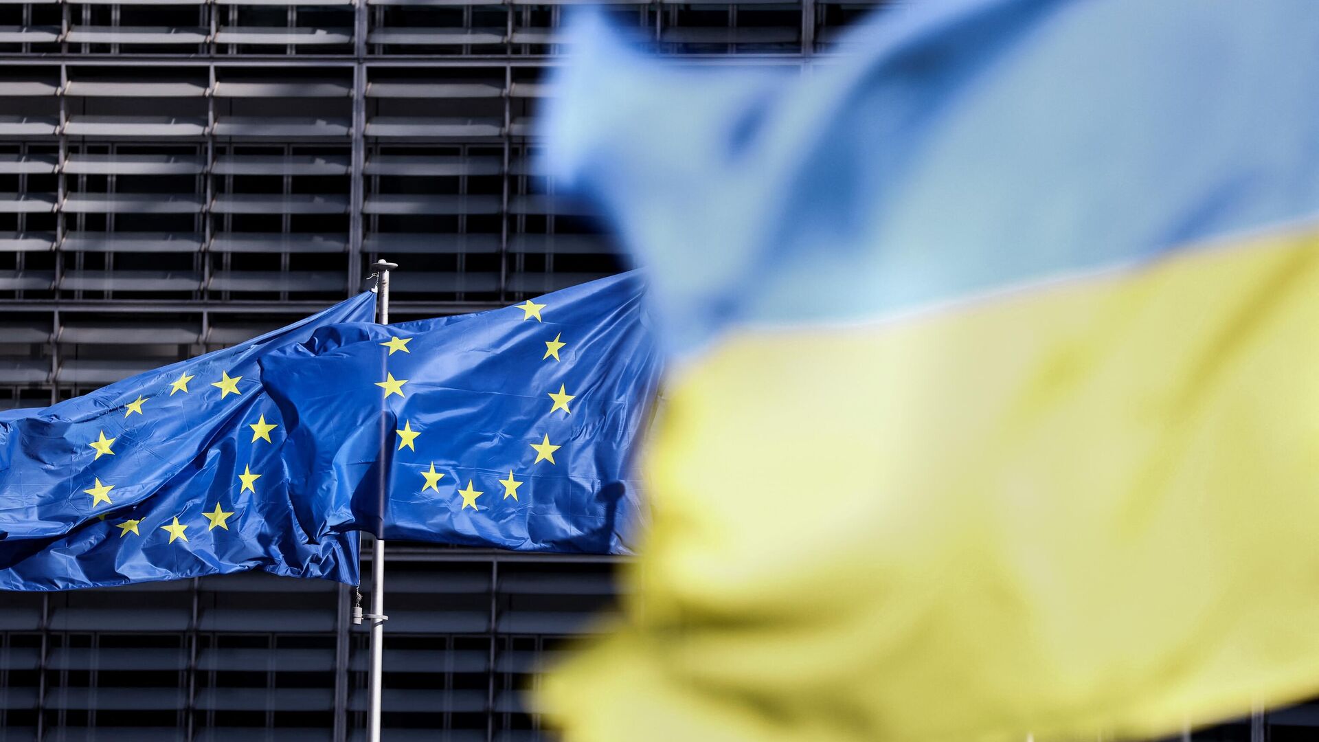 Евросоюз планирует выделить 500 миллиардов евро на восстановление Украины