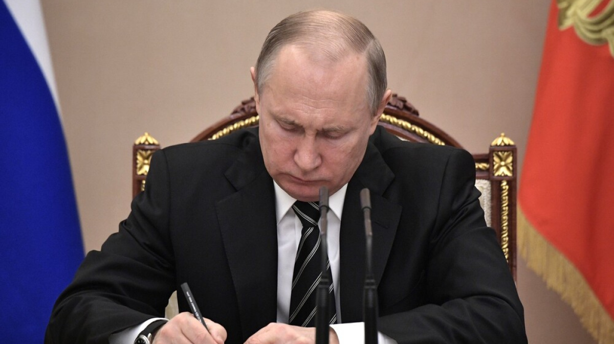 Владимир Путин подписал указ о праздновании Дня среднего профессионального образования 2 октября