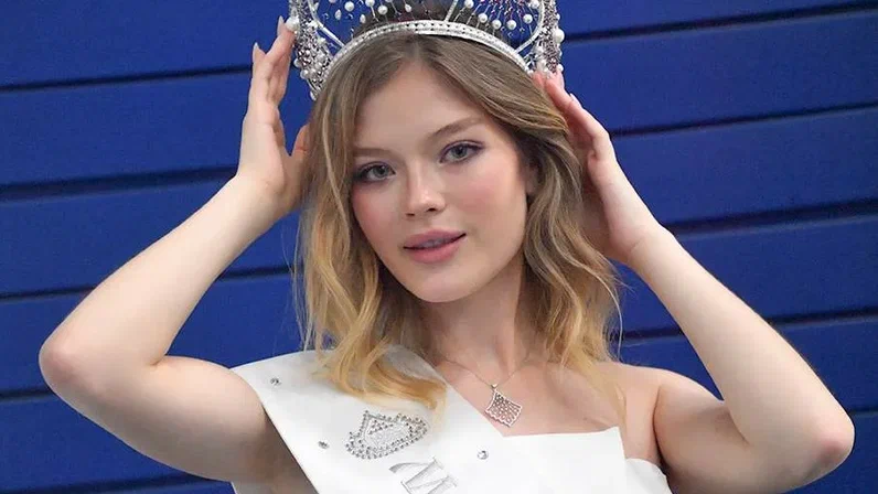 Украина требует отстранить Россию от участия в конкурсе "Мисс Вселенная"