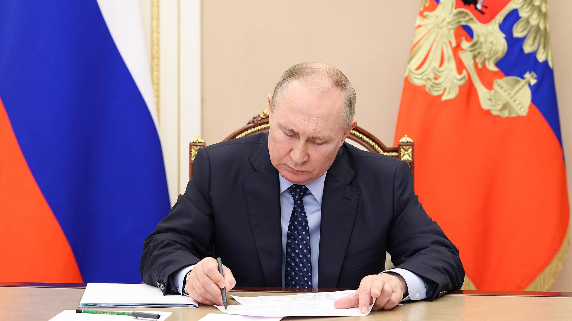 Президент России подписал закон о контрмерах в ответ на дискриминацию российских СМИ за рубежом
