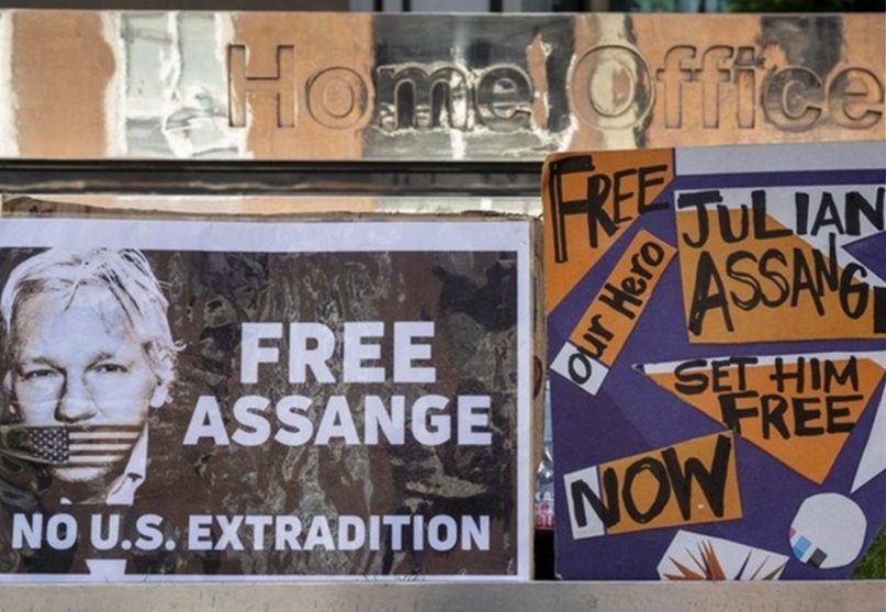 Преследование Джулиана Ассанжа – это издевательство над журналистикой
