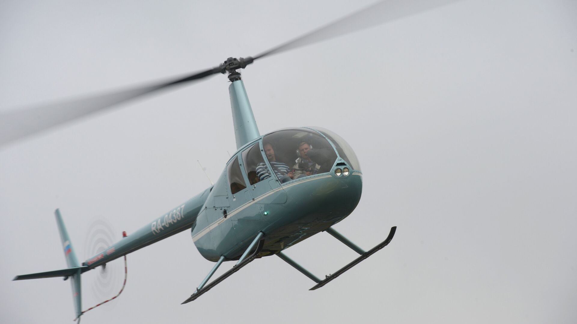 Вертолет Robinson, летевший в Путоранский заповедник, не вышел на связь