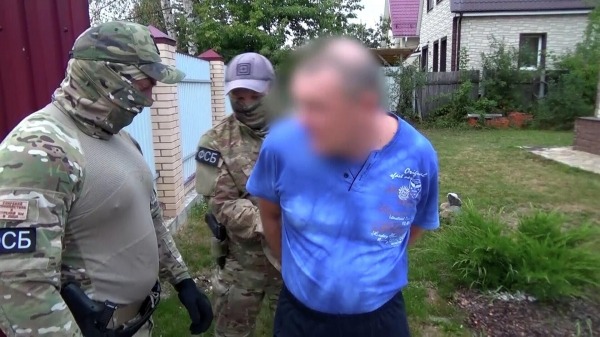 Топ-менеджера российского авиазавода арестовали за передачу Украине секретных чертежей