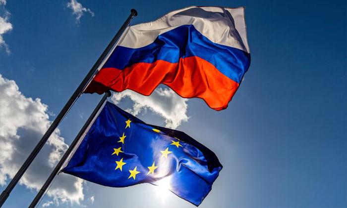 Еврокомиссия готовит новый пакет антироссийских санкции