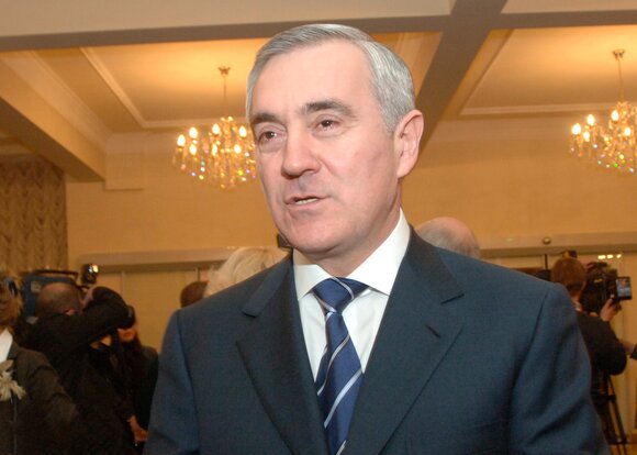 Владимир Путин назначил Мурата Зязикова новым послом на Кипре
