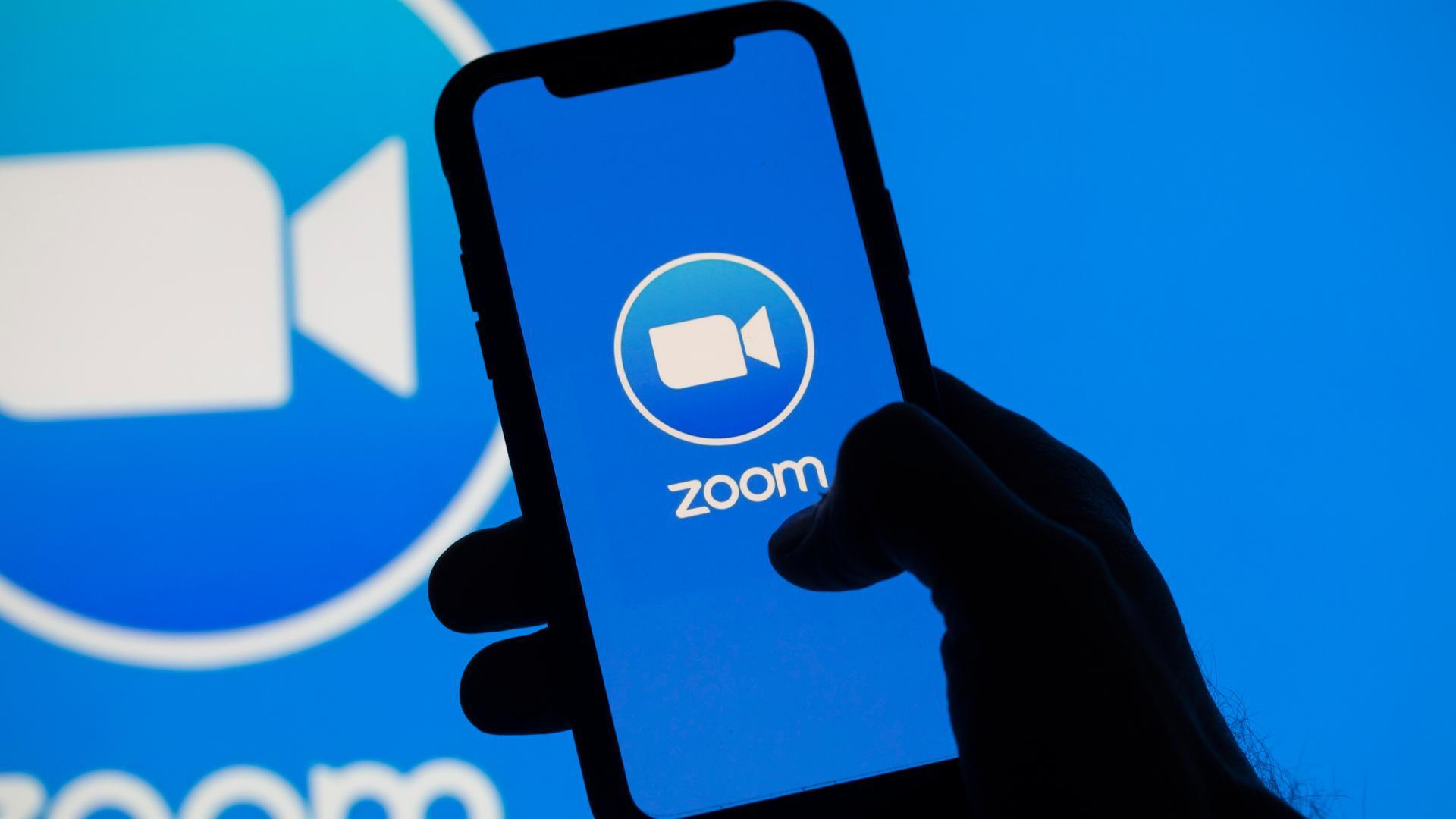 Zoom начал отключать пользователям из России купленные лицензии и закрывать возможность оплаты