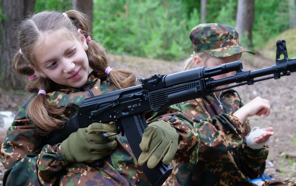 Дети в школах могут пройти начальную военную подготовку