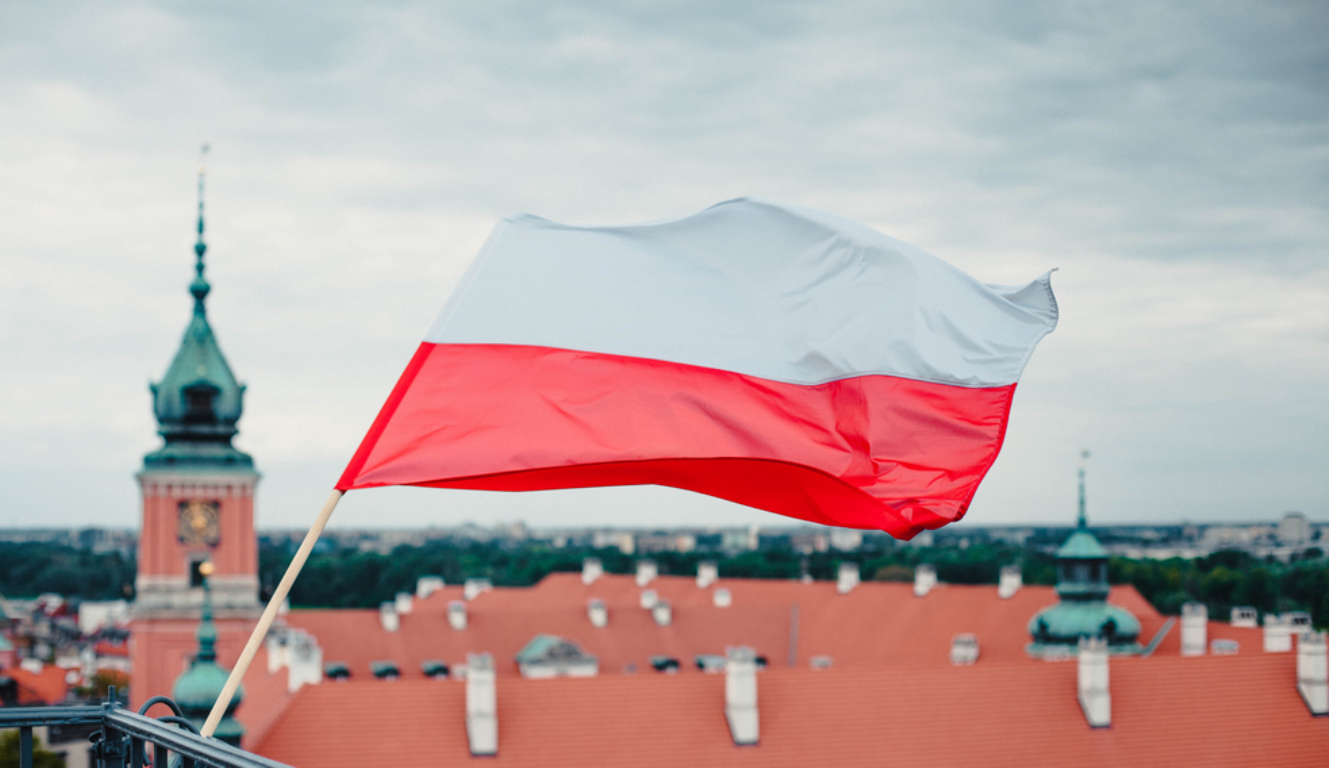 Польша проиграла России и спряталась под крыло США