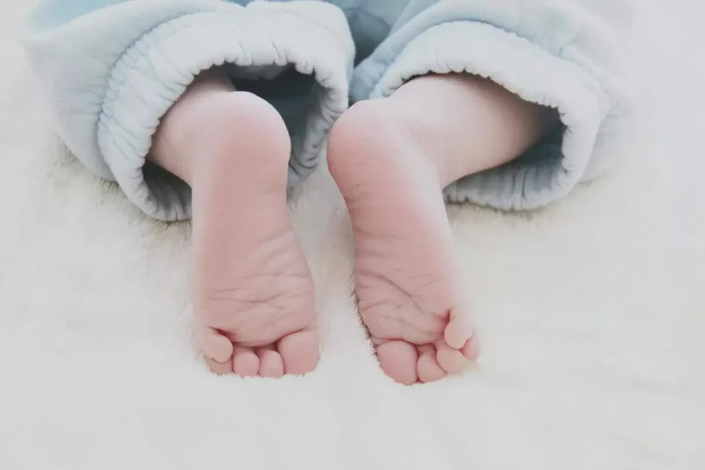 Ножки младенца