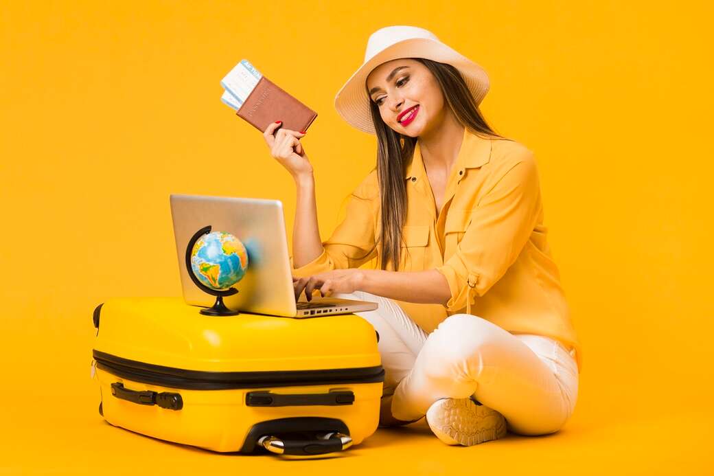 Уже в 2023 году для иностранных путешественников начнут действовать электронные визы и платежные карты