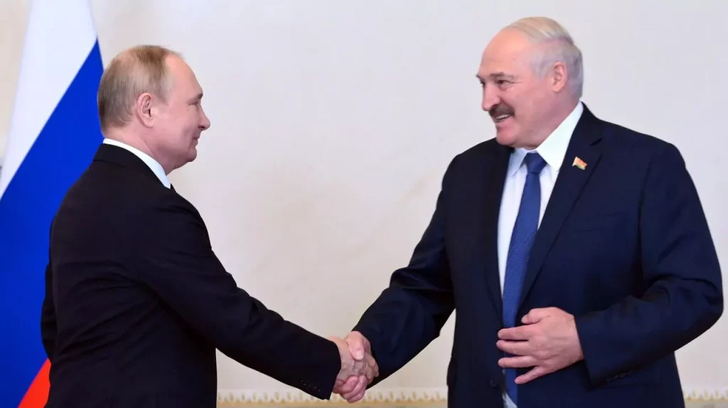 Россия разместила ядерное оружие на территории Беларуси