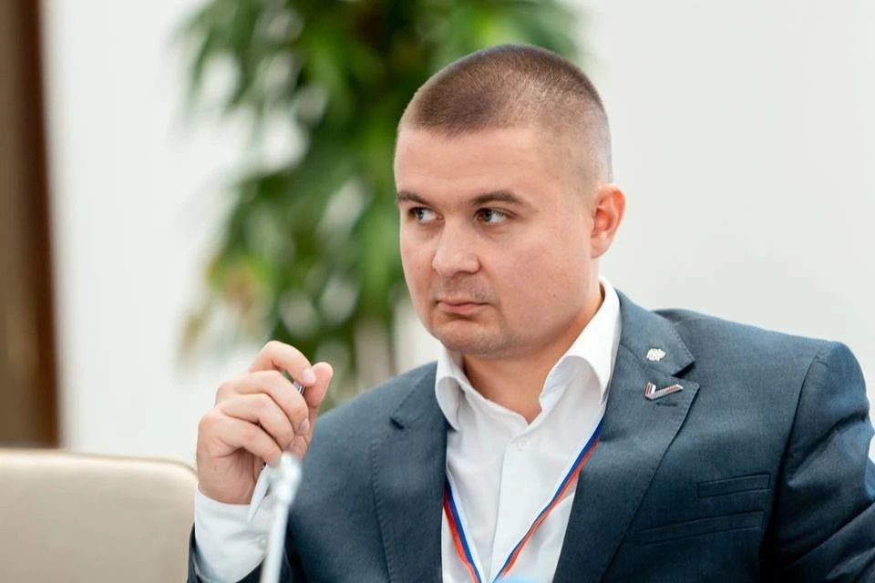 Артур Шлыков - председатель общественного движения «Гражданский комитет России», член Союза журналистов России и правозащитник