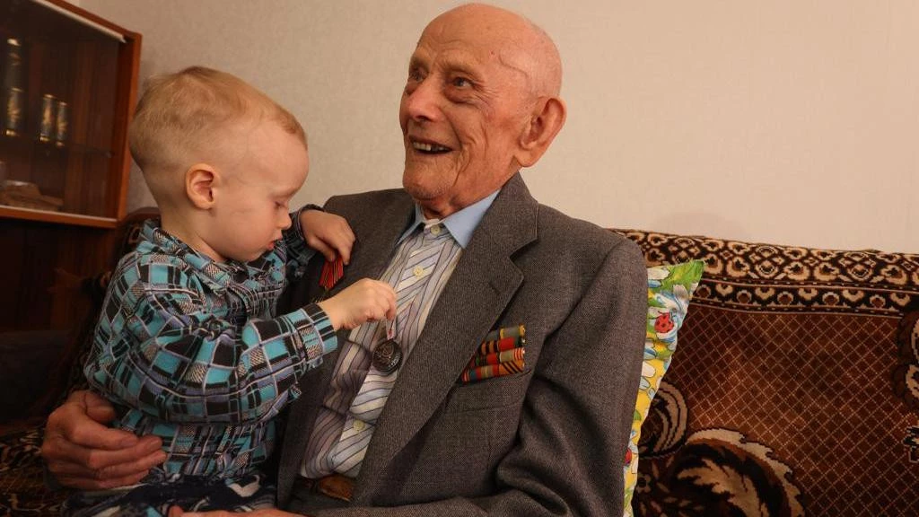 На Алтае ветеран Великой отечественной отметил 100-летние со дня рождения