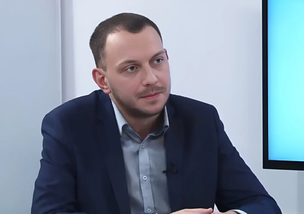 Антон Бредихин, политолог и кандидат исторических наук
