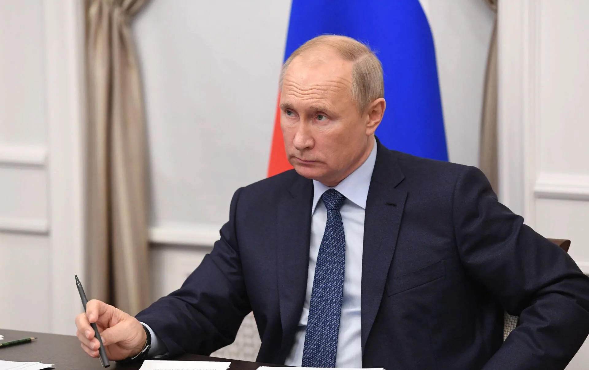 Владимир Путин