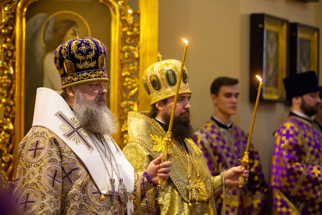 архиерей Донской епархии митрополит Меркурий