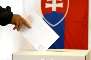 Пророссийская партия лидирует в  выборах в Словакии фото