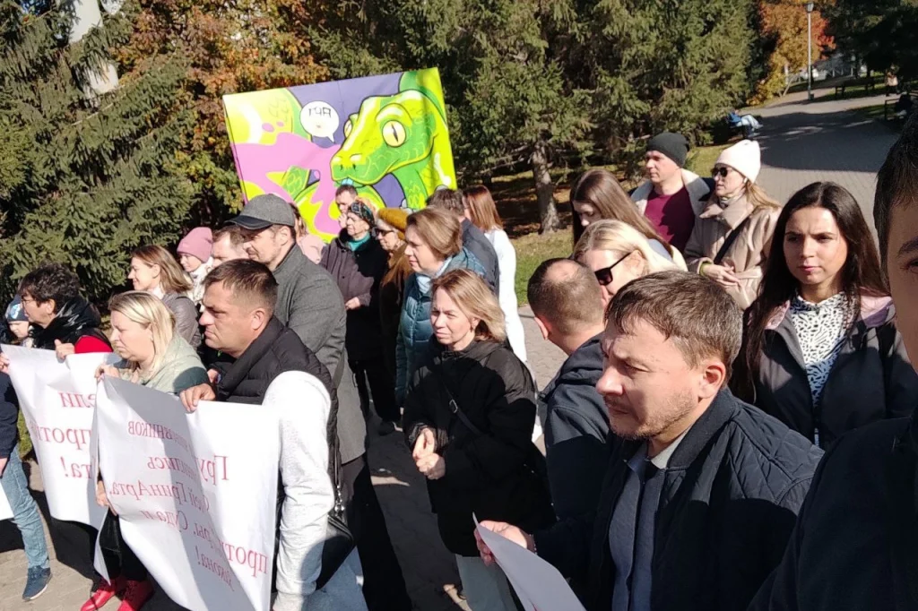 В Новосибирске прошел митинг из-за суда с мэрией