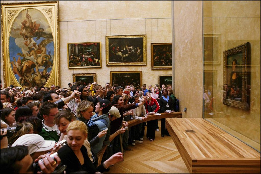 Выставка Джоконды в Лувре