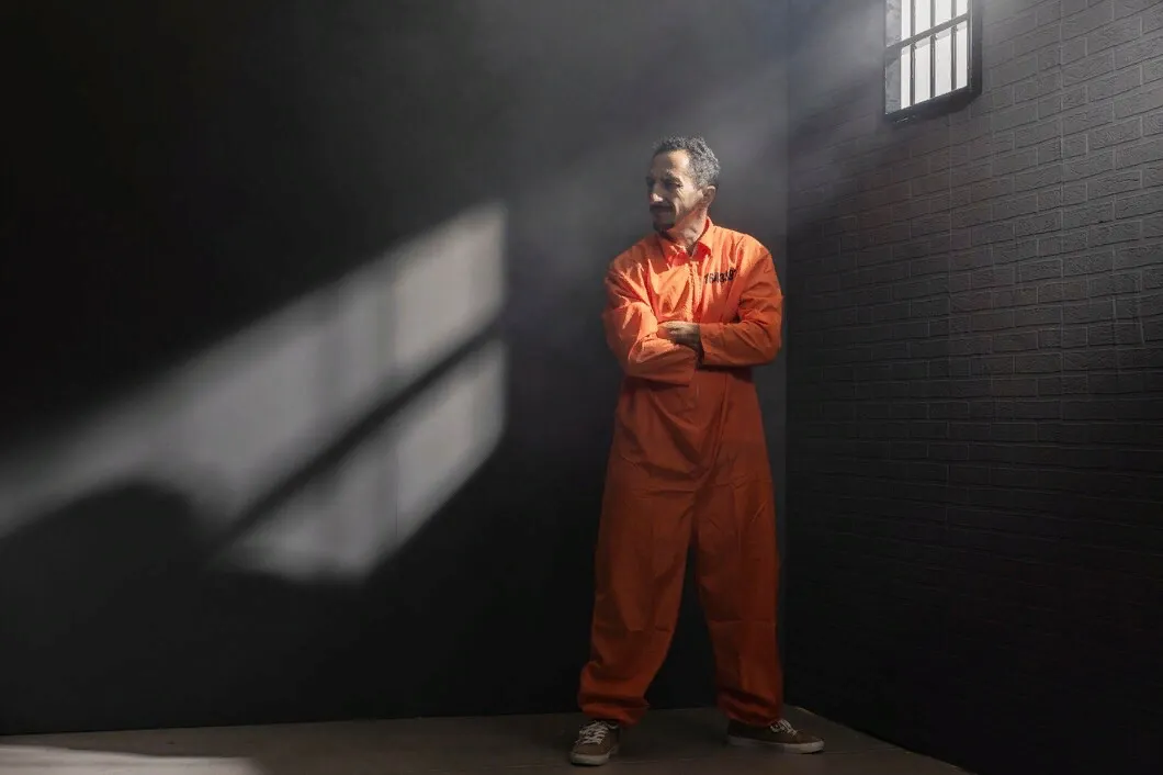 Тюрьма и заключенный