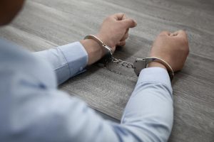 Хабаровск: Возбуждено уголовное дело после нападения на росгвардейцев фото